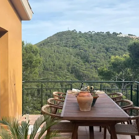 Casa Santani 펜션 베구르